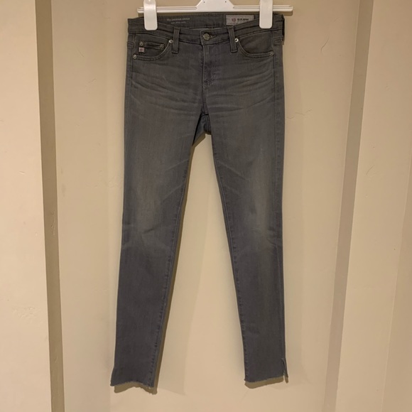 AG Jeans - Picture 1 of 3